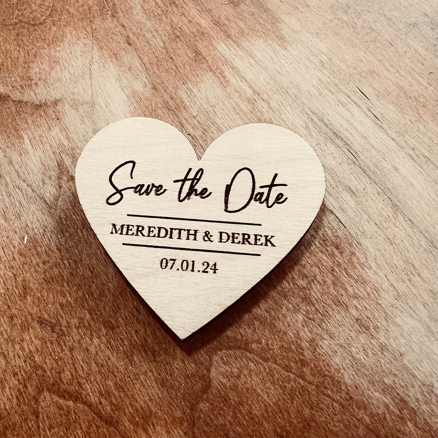 Save the Date Heart Shaped Wedding Magnets | Wooden Save the Date Personalized Set | Wedding Invitation | Custom Laser Engraved Oak Magnets