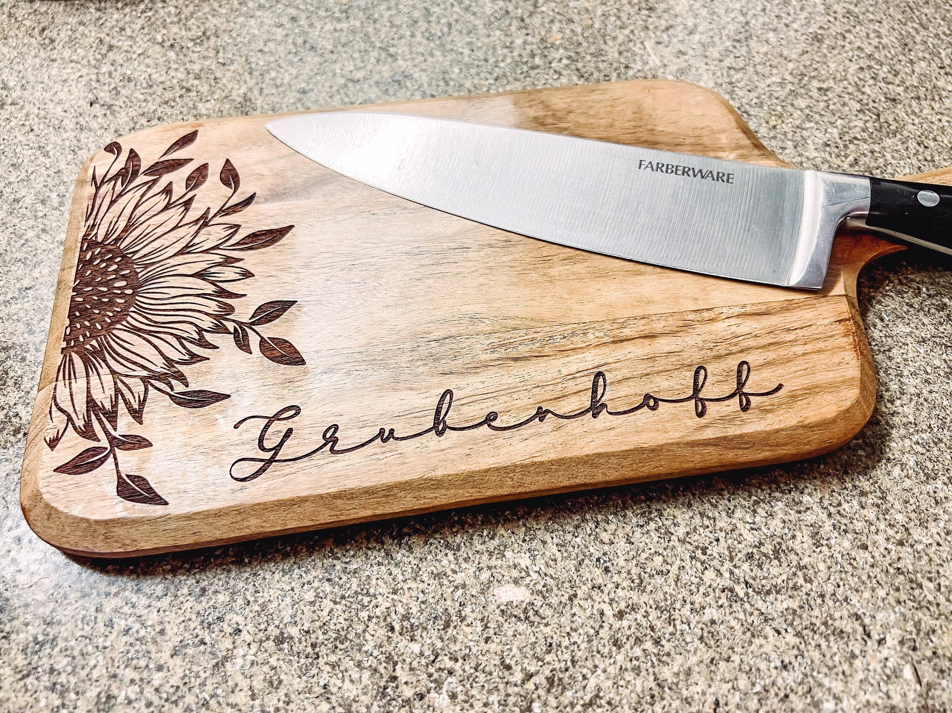 Sunflower Personalized Engraved Acacia Cutting Board | Custom Wedding Gift | Laser Engraved Anniversary Gift